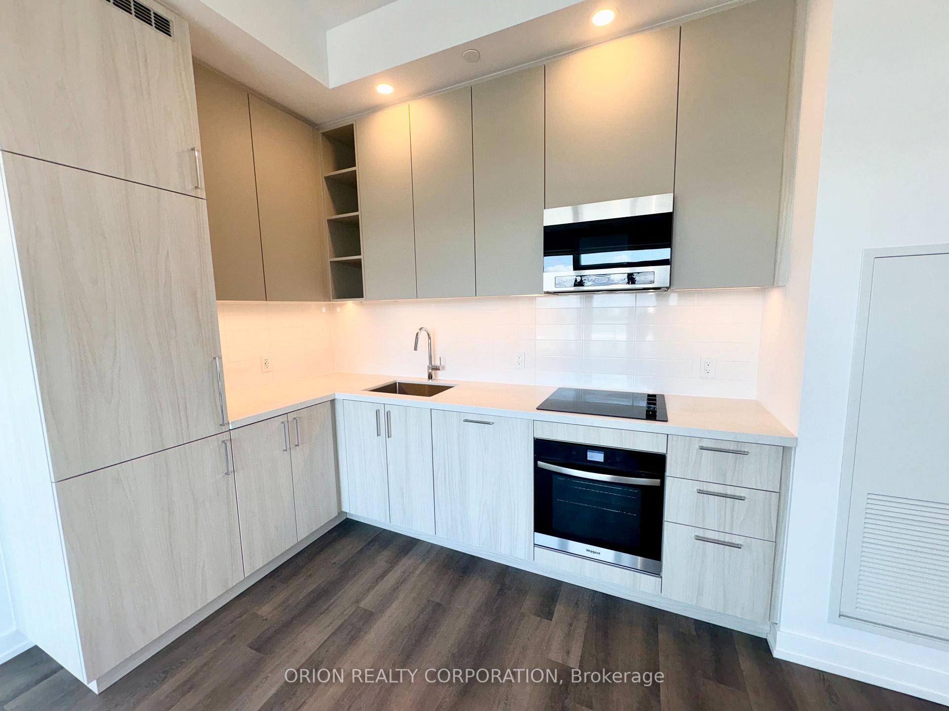 Photo 4 of Unit 302, 21 Meadowdale Road, Vaughan, Vaughan Corporate Centre — HOMEH
