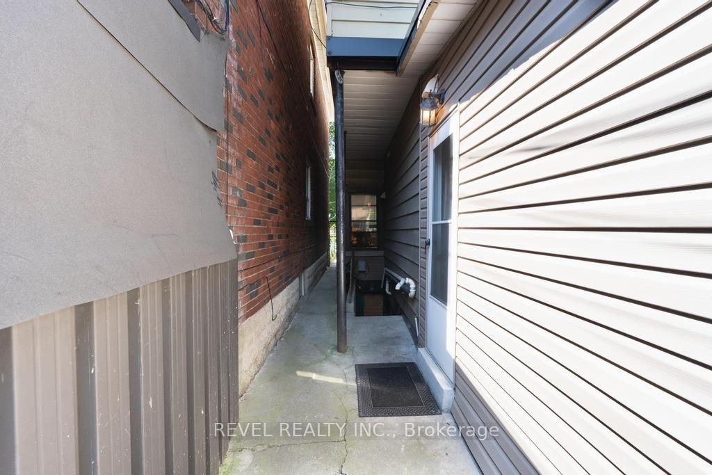 Photo 46 of 255 Franklin Avenue, Toronto, Dovercourt-Wallace Emerson-Junction — HOMEH