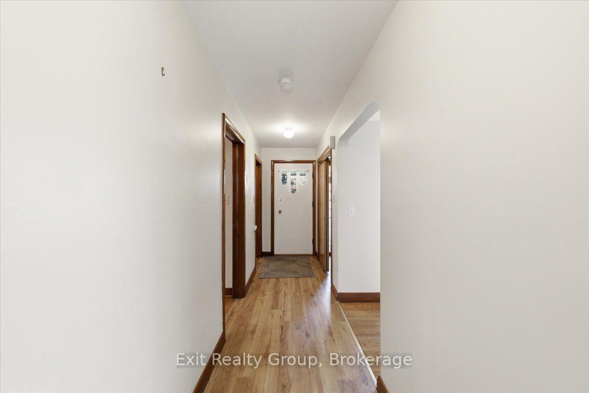 Photo 6 of 33 First Avenue, Quinte West, Trenton Ward — HOMEH