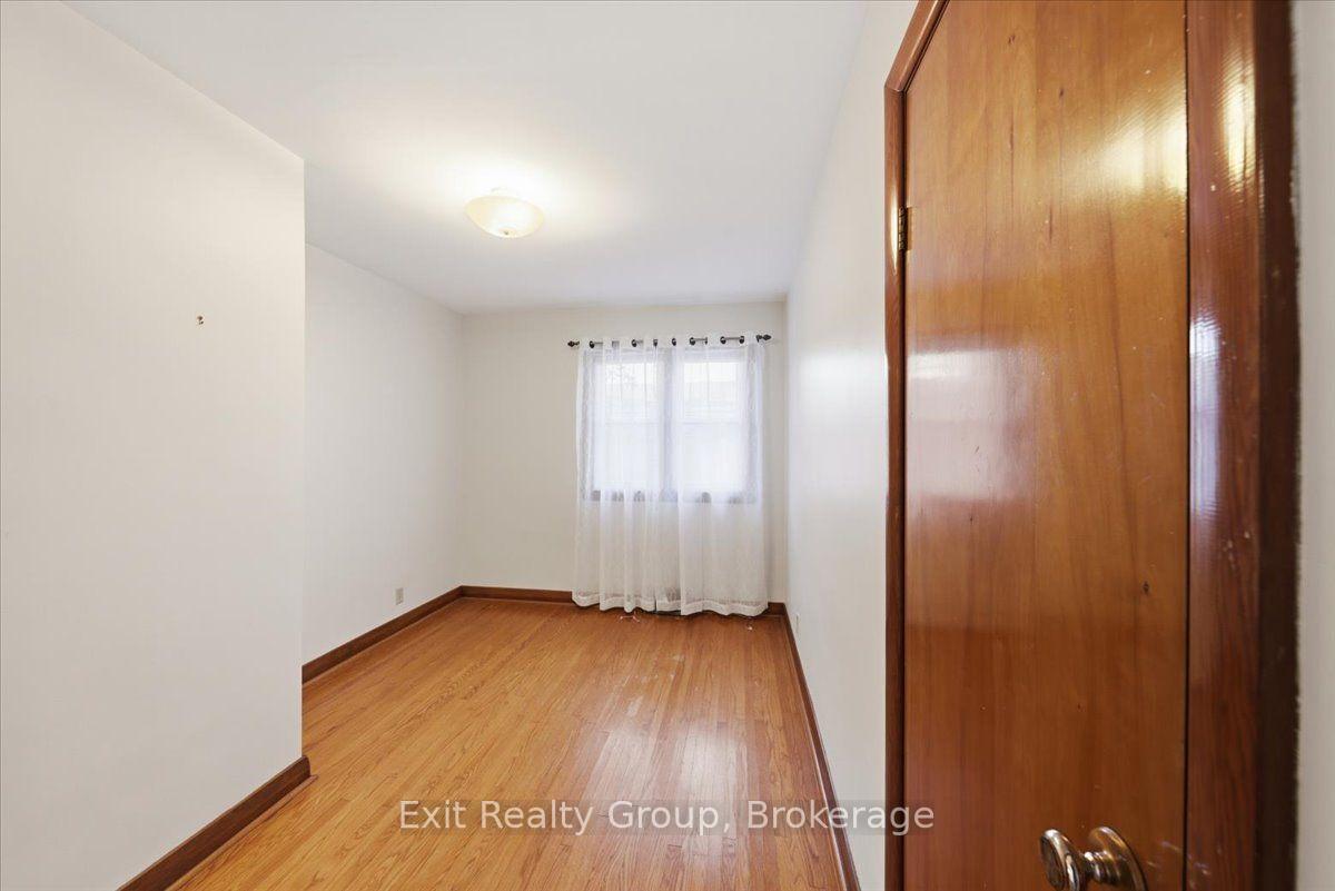 Photo 16 of 33 First Avenue, Quinte West, Trenton Ward — HOMEH