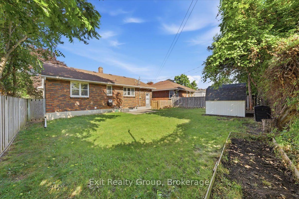 Photo 38 of 33 First Avenue, Quinte West, Trenton Ward — HOMEH