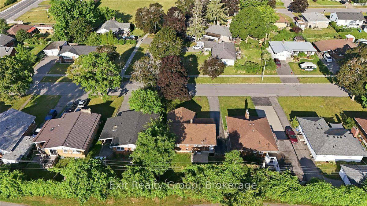 Photo 44 of 33 First Avenue, Quinte West, Trenton Ward — HOMEH