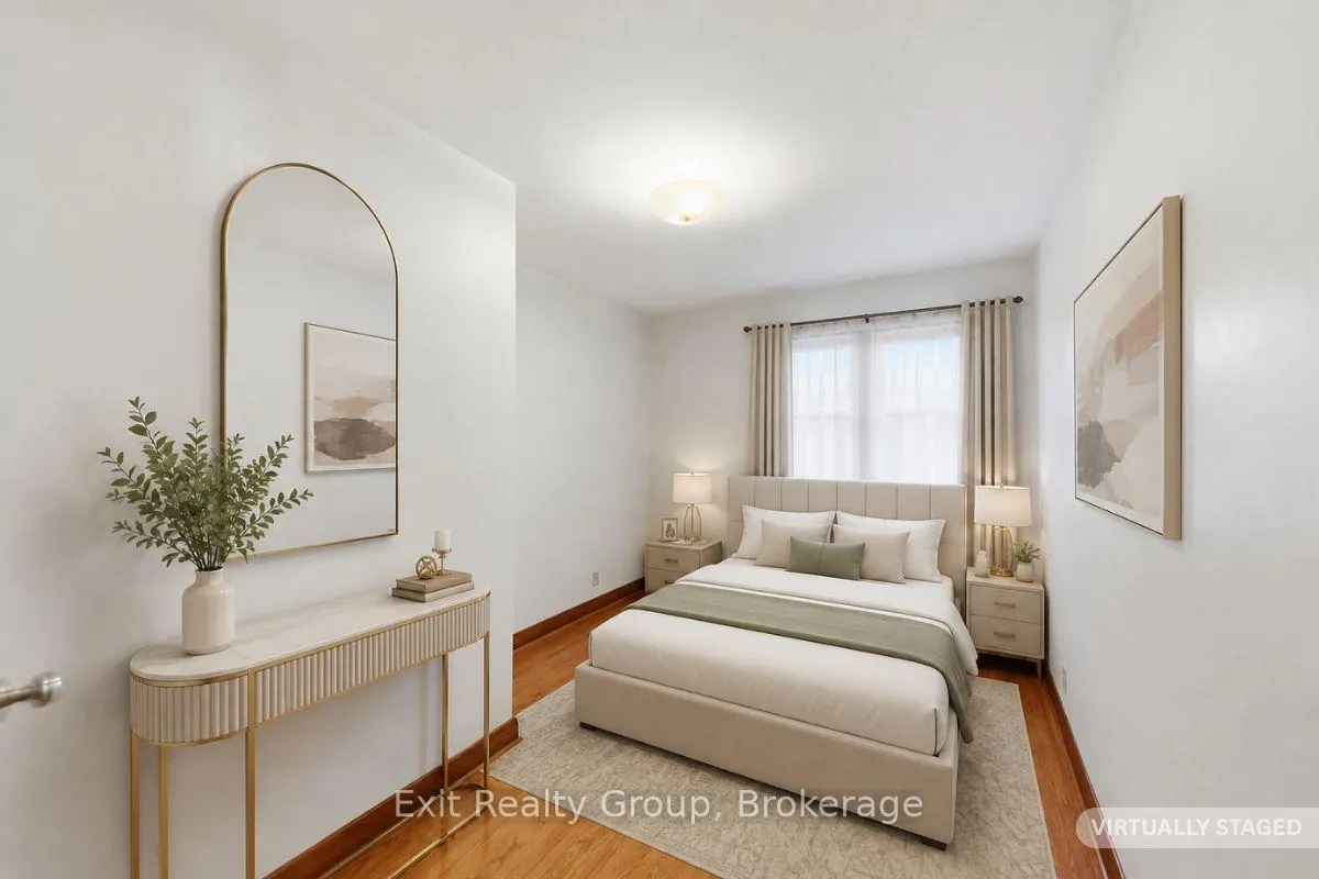 Photo 17 of 33 First Avenue, Quinte West, Trenton Ward — HOMEH