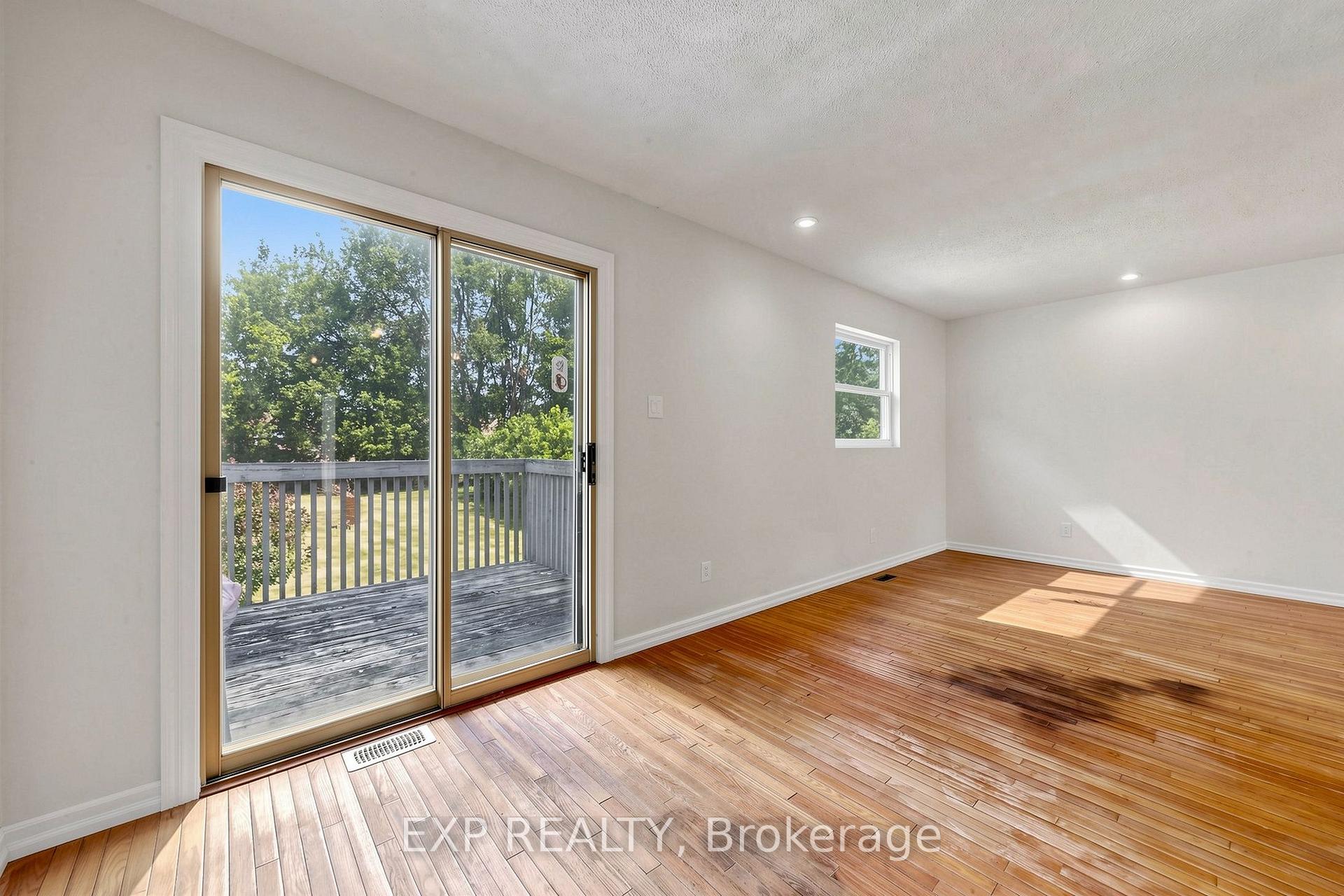 Photo 6 of 146 Bessborough Drive, Georgina, Keswick South — HOMEH