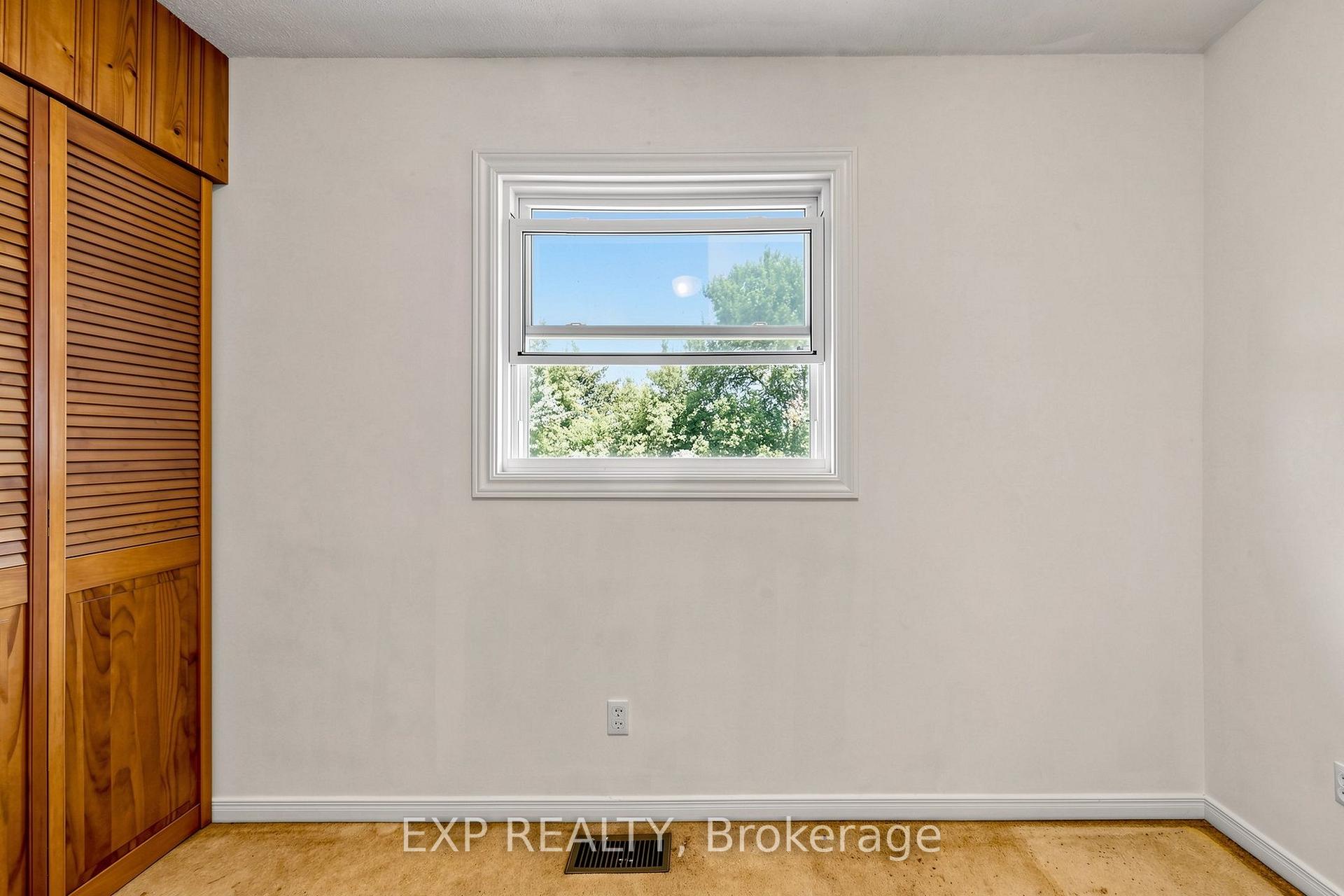 Photo 22 of 146 Bessborough Drive, Georgina, Keswick South — HOMEH