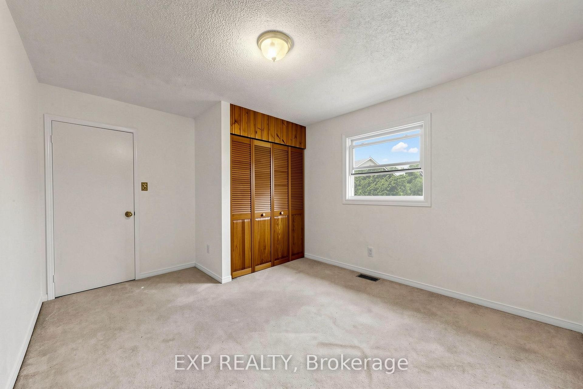 Photo 23 of 146 Bessborough Drive, Georgina, Keswick South — HOMEH