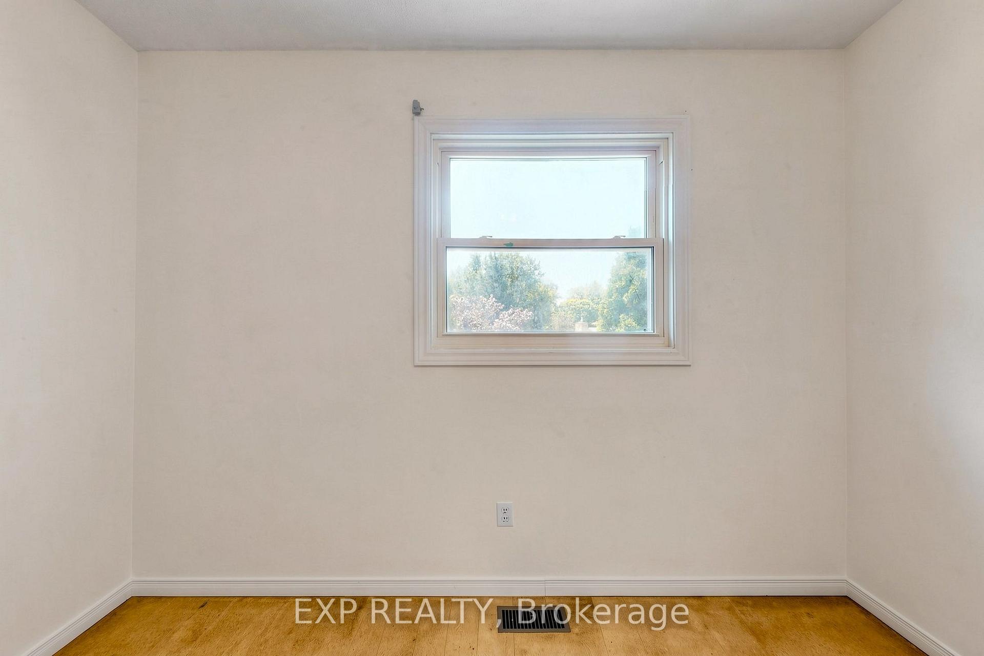 Photo 26 of 146 Bessborough Drive, Georgina, Keswick South — HOMEH