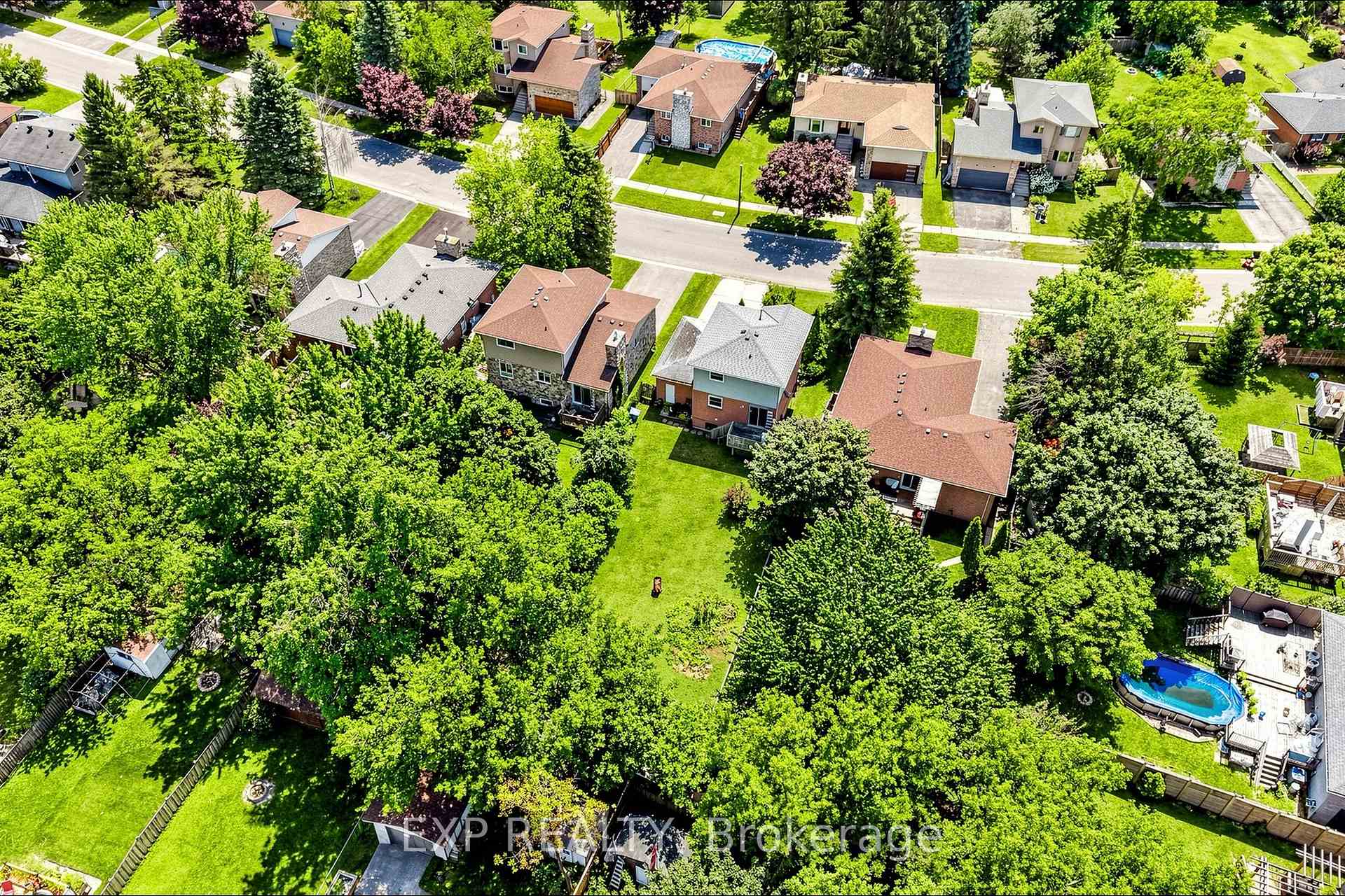 Photo 49 of 146 Bessborough Drive, Georgina, Keswick South — HOMEH