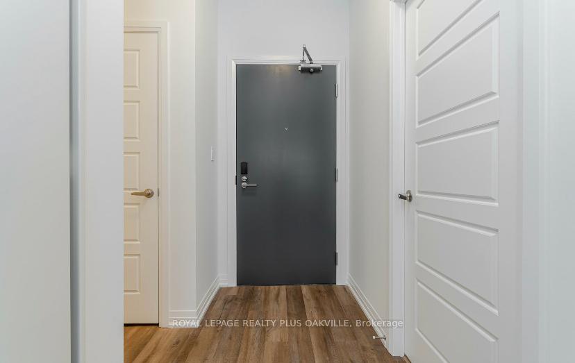 Photo 4 of Unit 216, 3265 Carding Mill Trail, Oakville, Glenorchy — HOMEH