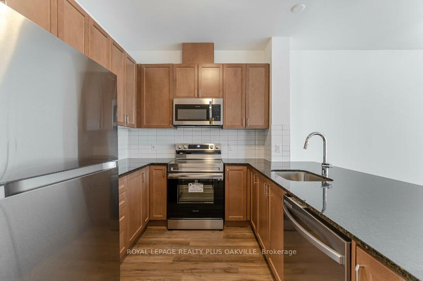 Photo 6 of Unit 216, 3265 Carding Mill Trail, Oakville, Glenorchy — HOMEH