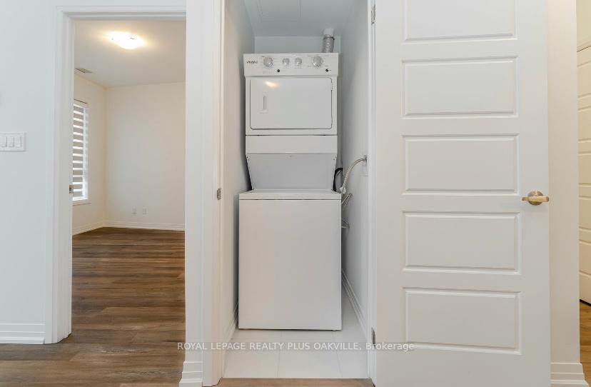 Photo 16 of Unit 216, 3265 Carding Mill Trail, Oakville, Glenorchy — HOMEH