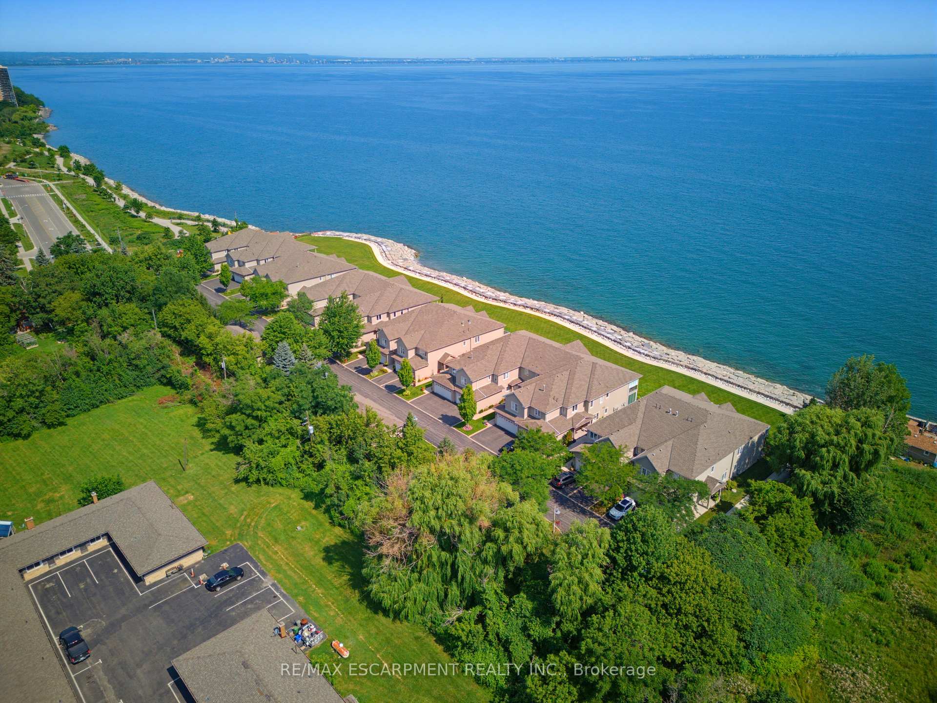 Photo 5 of Unit 15, 484 Millen Road, Hamilton, Stoney Creek — HOMEH