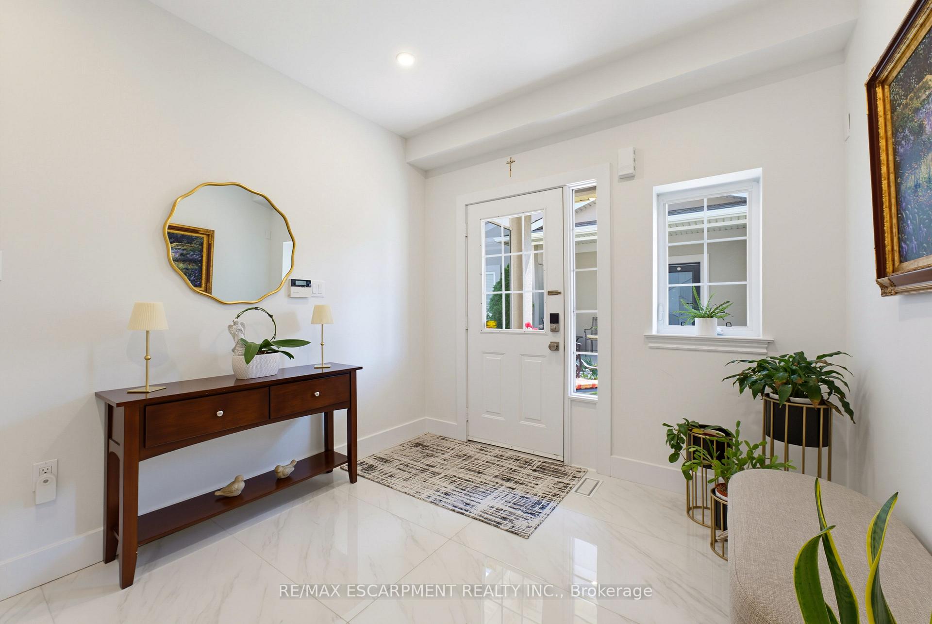 Photo 7 of Unit 15, 484 Millen Road, Hamilton, Stoney Creek — HOMEH