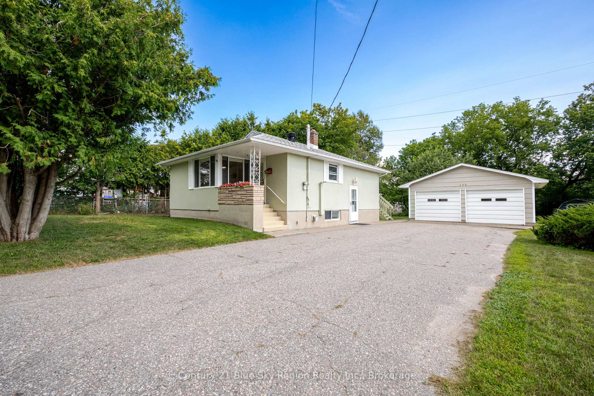 Front of 173 Milani Road