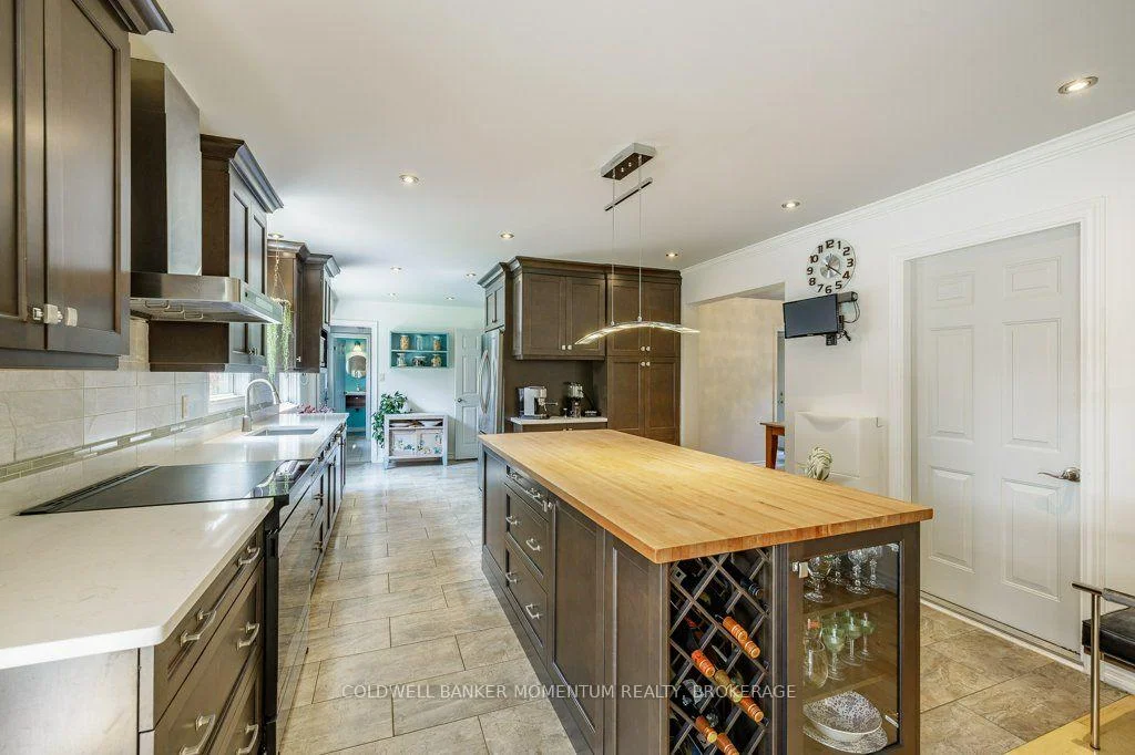 Photo 14 of 45 Royal Henley Boulevard, St. Catharines, Martindale Pond — HOMEH