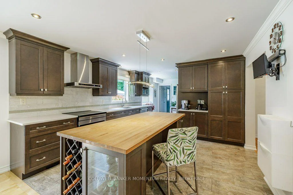 Photo 15 of 45 Royal Henley Boulevard, St. Catharines, Martindale Pond — HOMEH