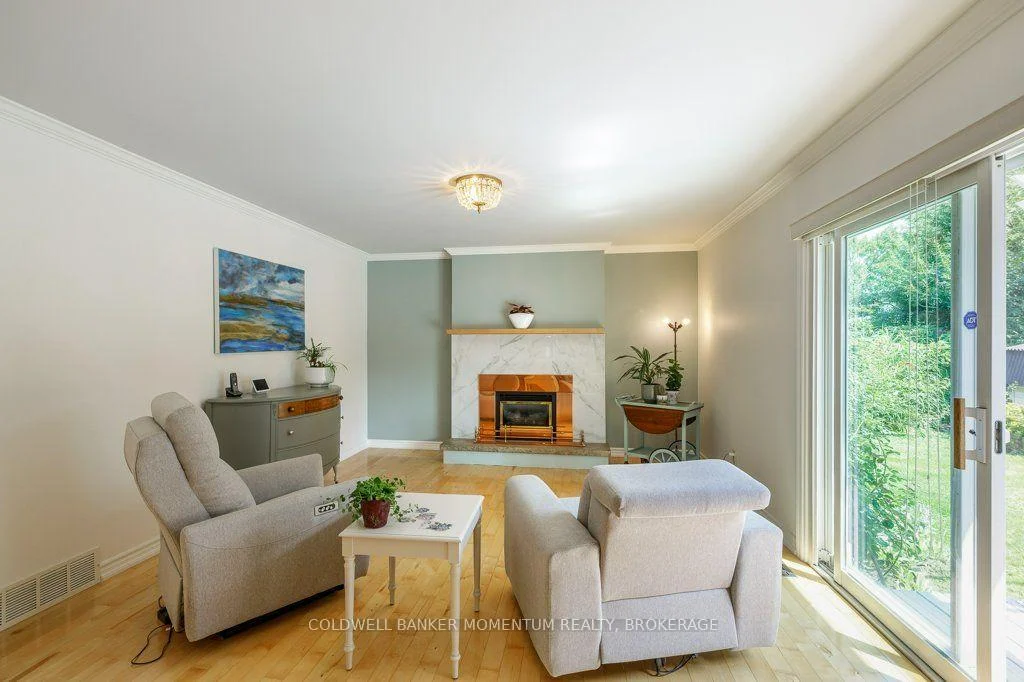 Photo 18 of 45 Royal Henley Boulevard, St. Catharines, Martindale Pond — HOMEH