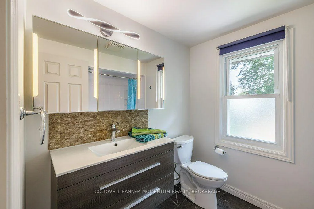 Photo 25 of 45 Royal Henley Boulevard, St. Catharines, Martindale Pond — HOMEH