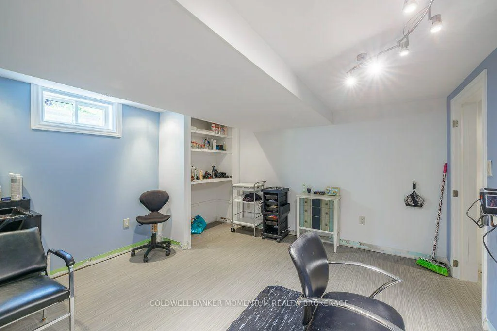 Photo 32 of 45 Royal Henley Boulevard, St. Catharines, Martindale Pond — HOMEH