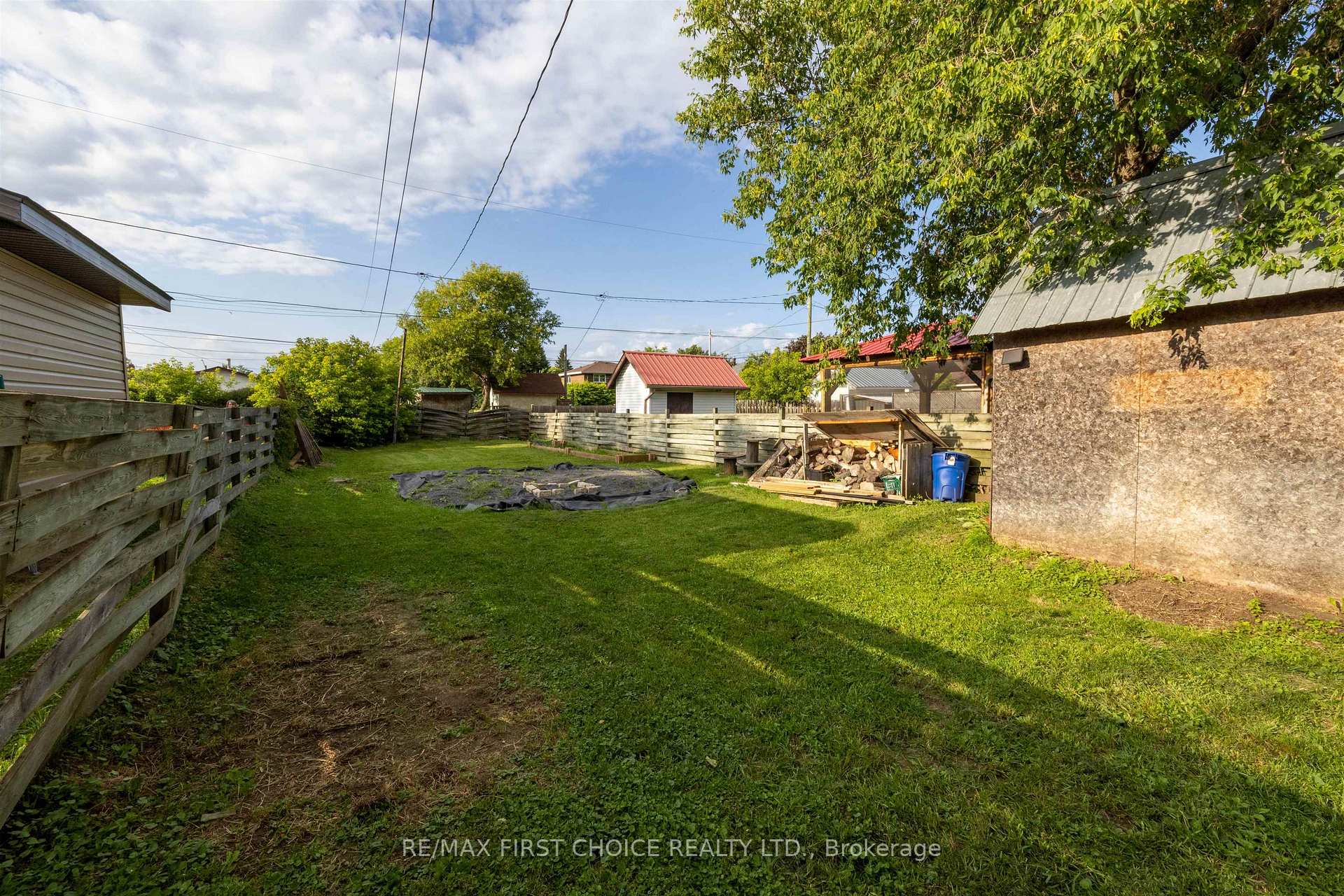 Photo 31 of 513 Christina Street E, Thunder Bay, Westfort — HOMEH