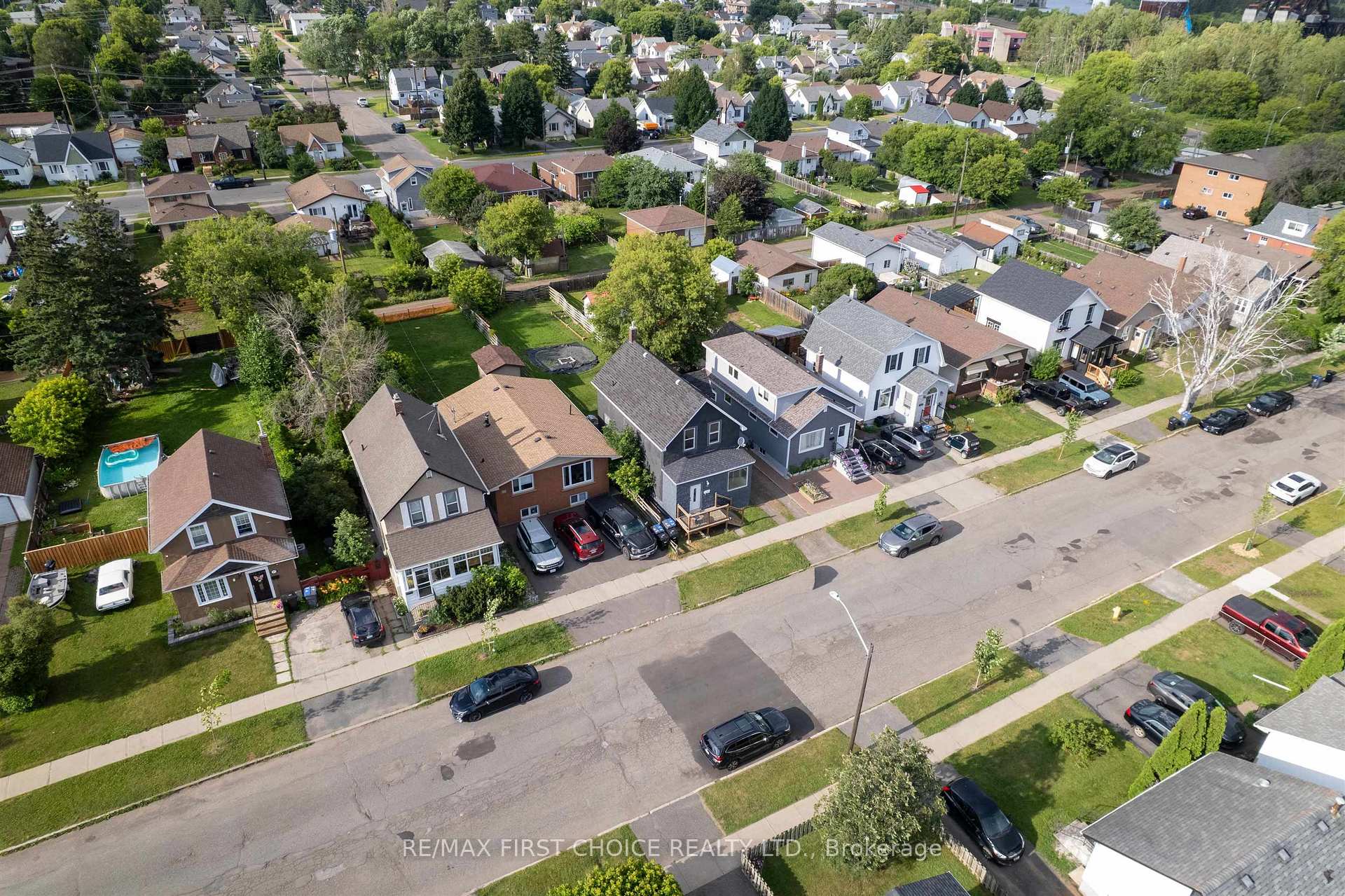 Photo 34 of 513 Christina Street E, Thunder Bay, Westfort — HOMEH