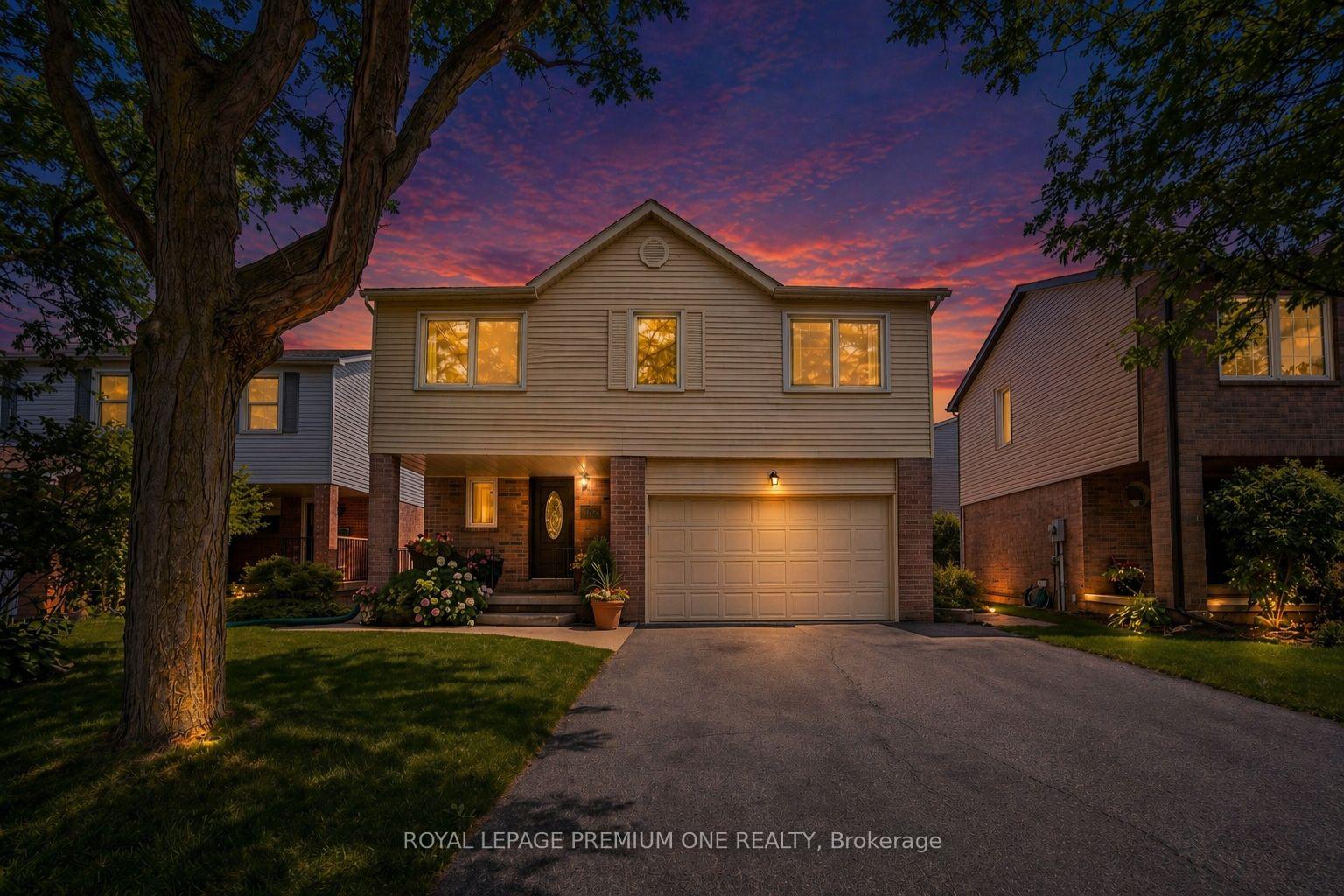 Front of Unit Bsmt, 1148 Bridlewood Trail