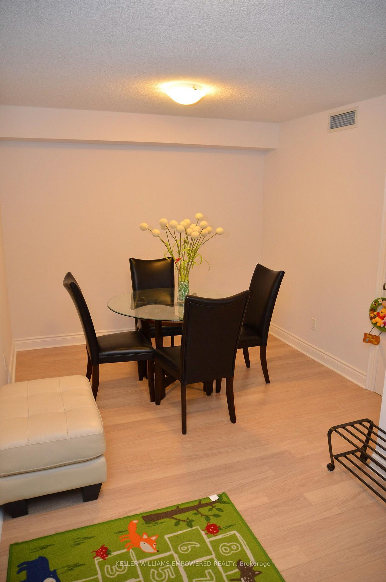 Photo 9 of Unit 872, 23 Cox Boulevard, Markham, Unionville — HOMEH