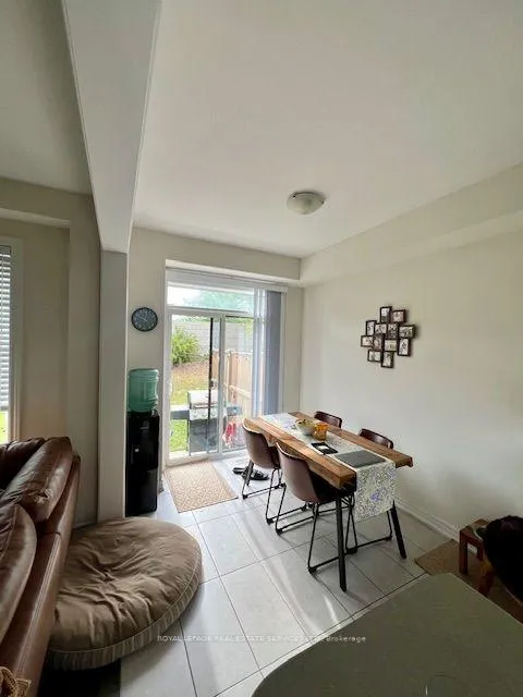 Photo 3 of Unit 56, 166 Deerpath Drive, Guelph, Willow West/Sugarbush/West Acres — HOMEH