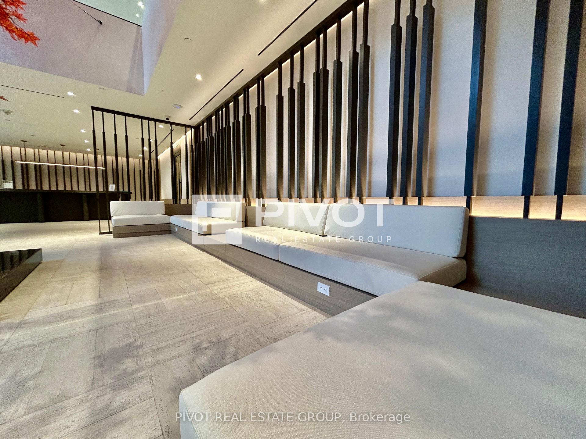 Photo 3 of Unit 4504, 4015 The Exchange, Mississauga, City Centre — HOMEH