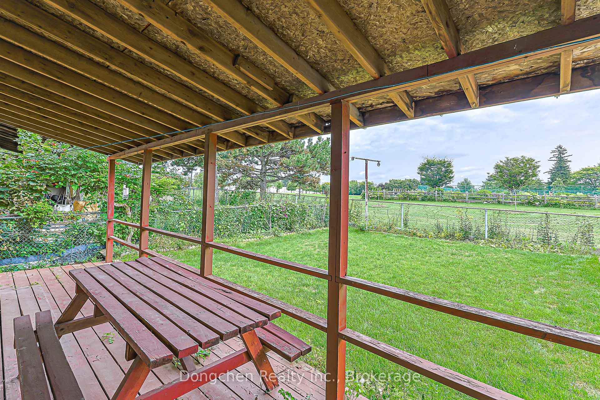 Photo 34 of 87 Shawnee Circuit, North York, Pleasant View — HOMEH