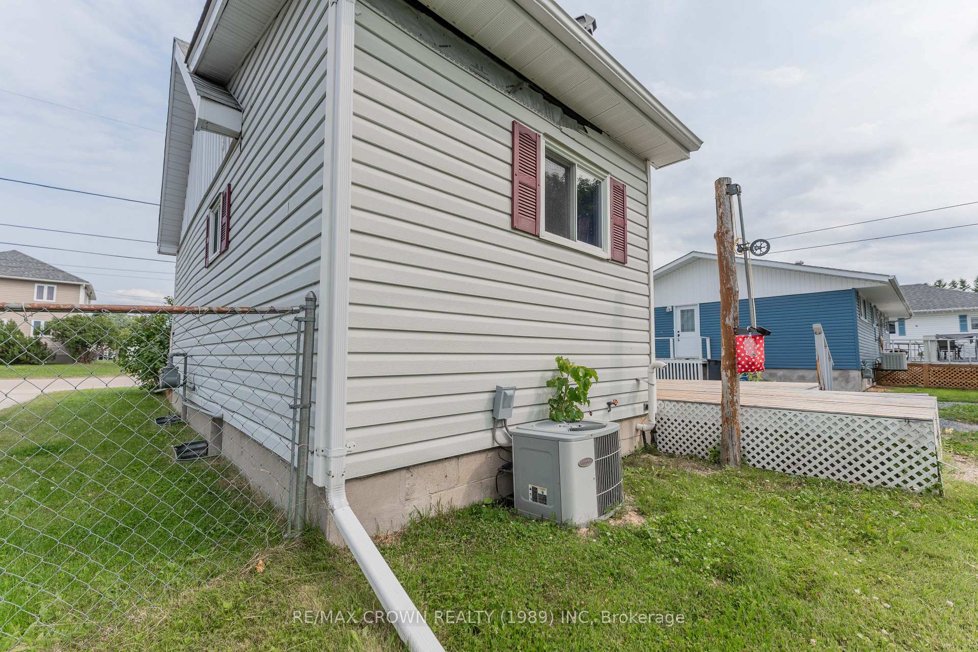 Photo 41 of 17 Marquette Crescent, Kapuskasing — HOMEH