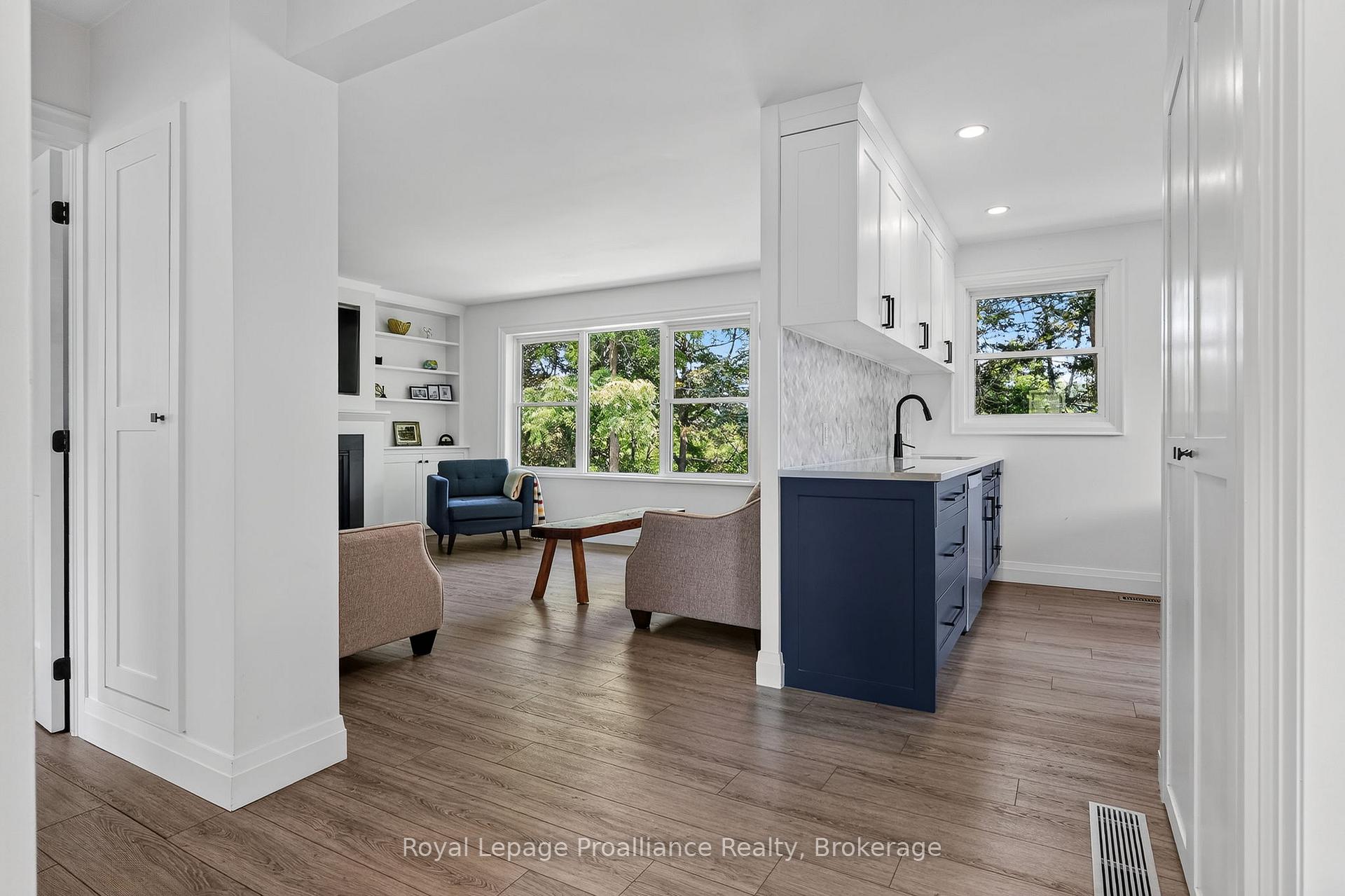 Photo 4 of 2991 Harwood Road, Hamilton Township, Baltimore — HOMEH