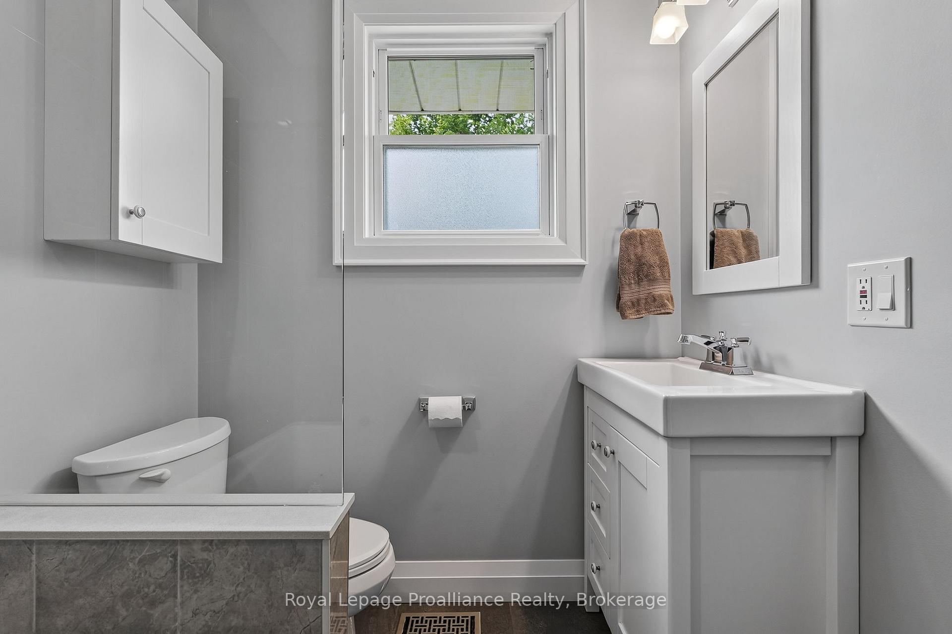 Photo 20 of 2991 Harwood Road, Hamilton Township, Baltimore — HOMEH