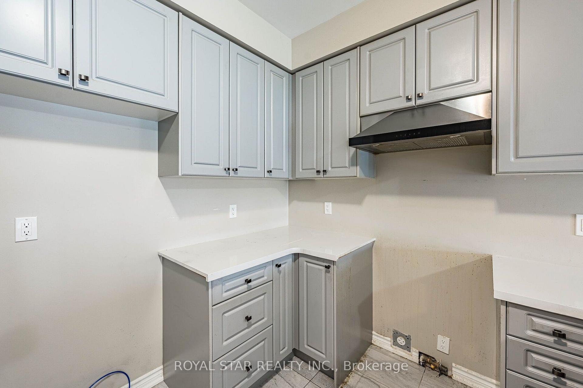 Photo 16 of 249 Fleetwood Drive, Oshawa, Eastdale — HOMEH