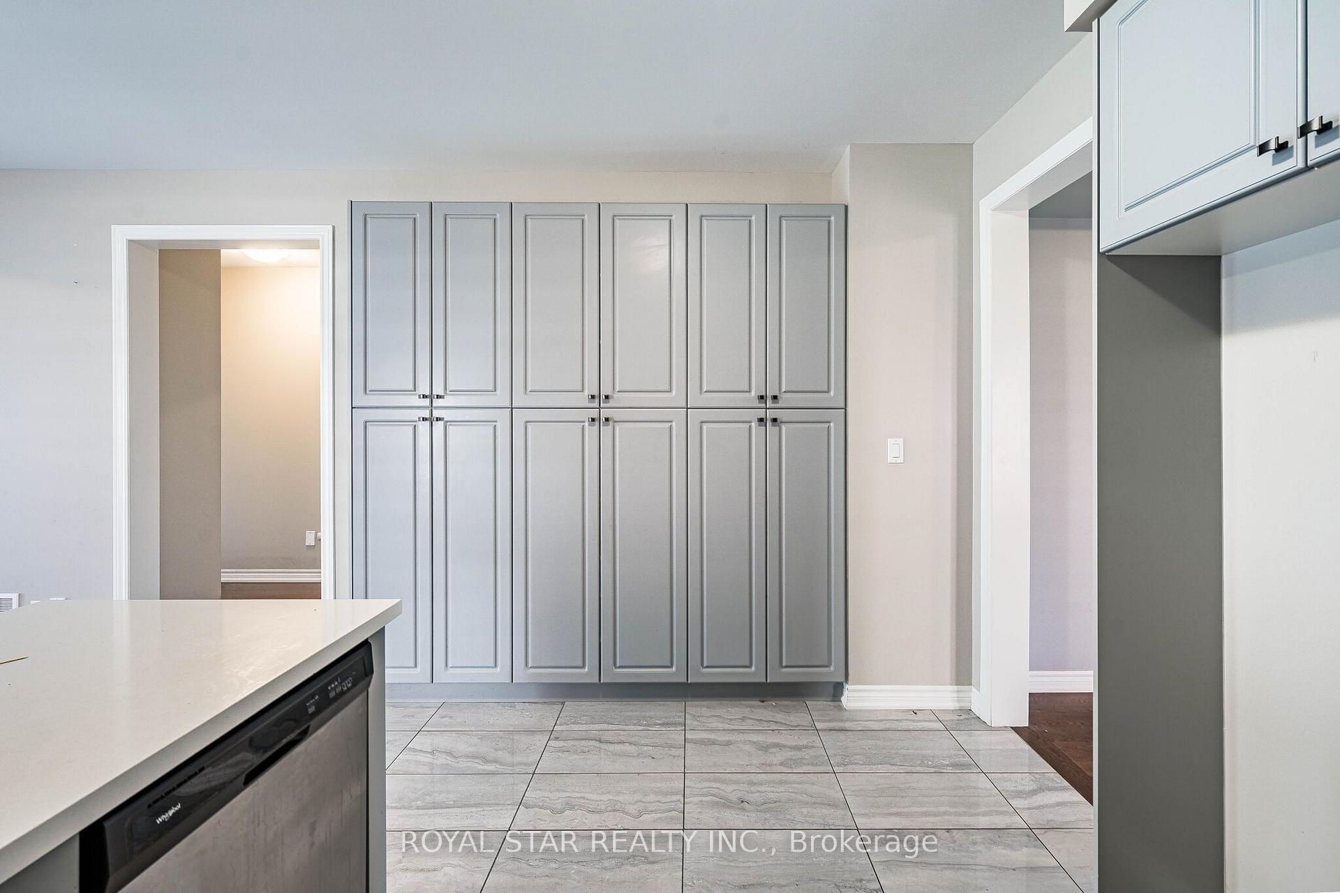 Photo 19 of 249 Fleetwood Drive, Oshawa, Eastdale — HOMEH
