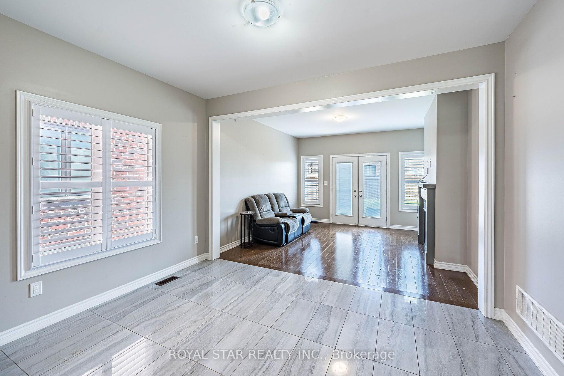 Photo 20 of 249 Fleetwood Drive, Oshawa, Eastdale — HOMEH