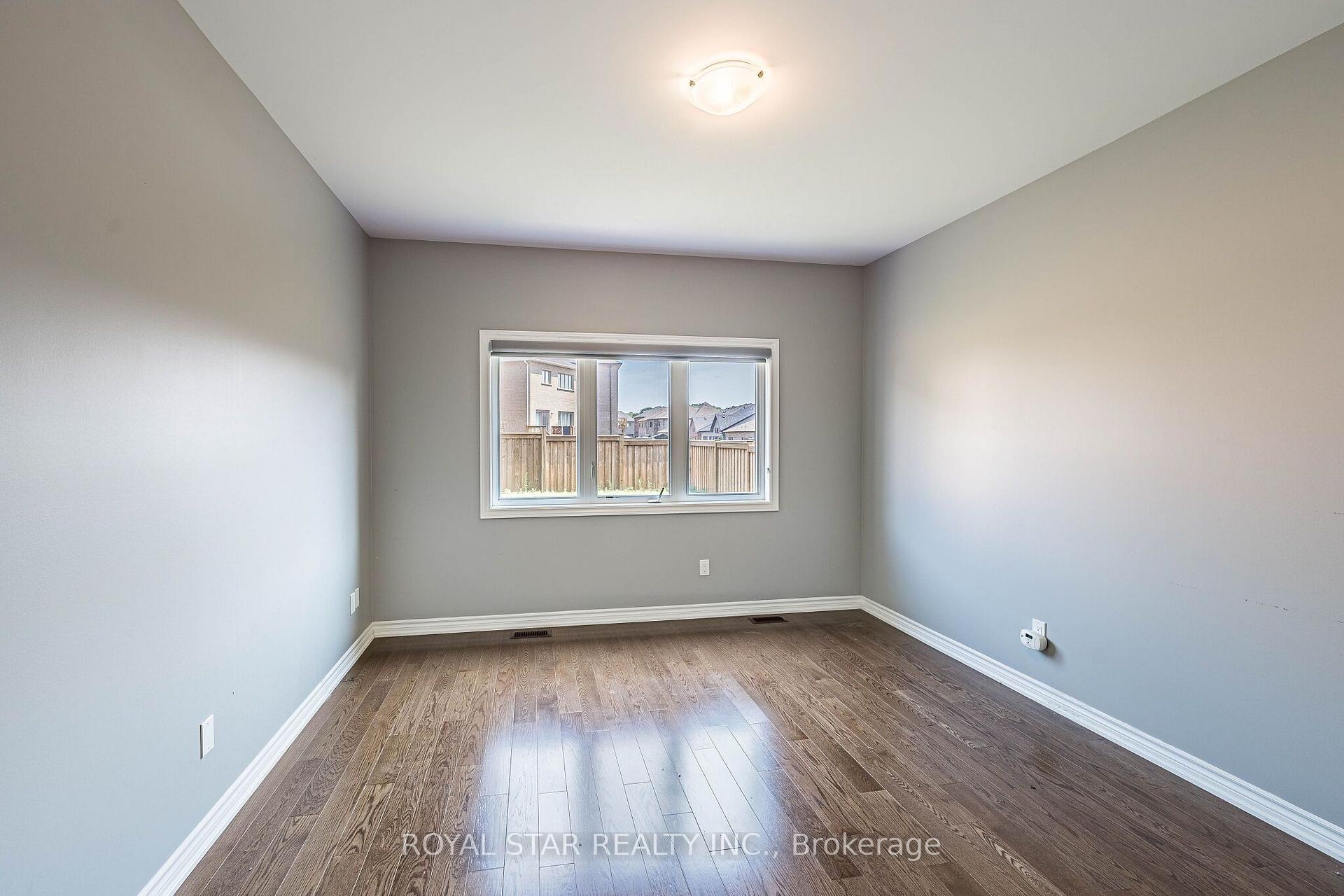 Photo 26 of 249 Fleetwood Drive, Oshawa, Eastdale — HOMEH