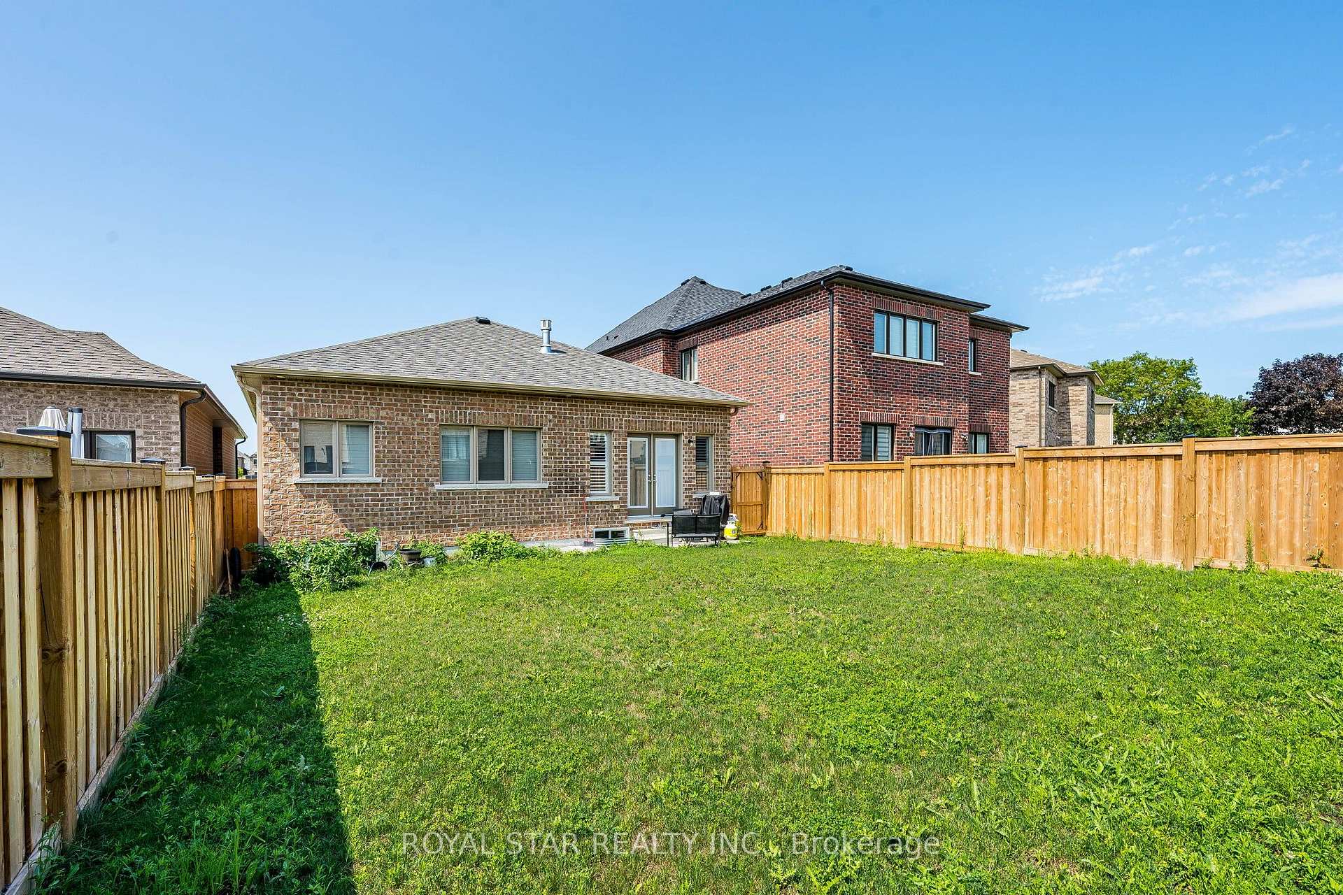 Photo 46 of 249 Fleetwood Drive, Oshawa, Eastdale — HOMEH