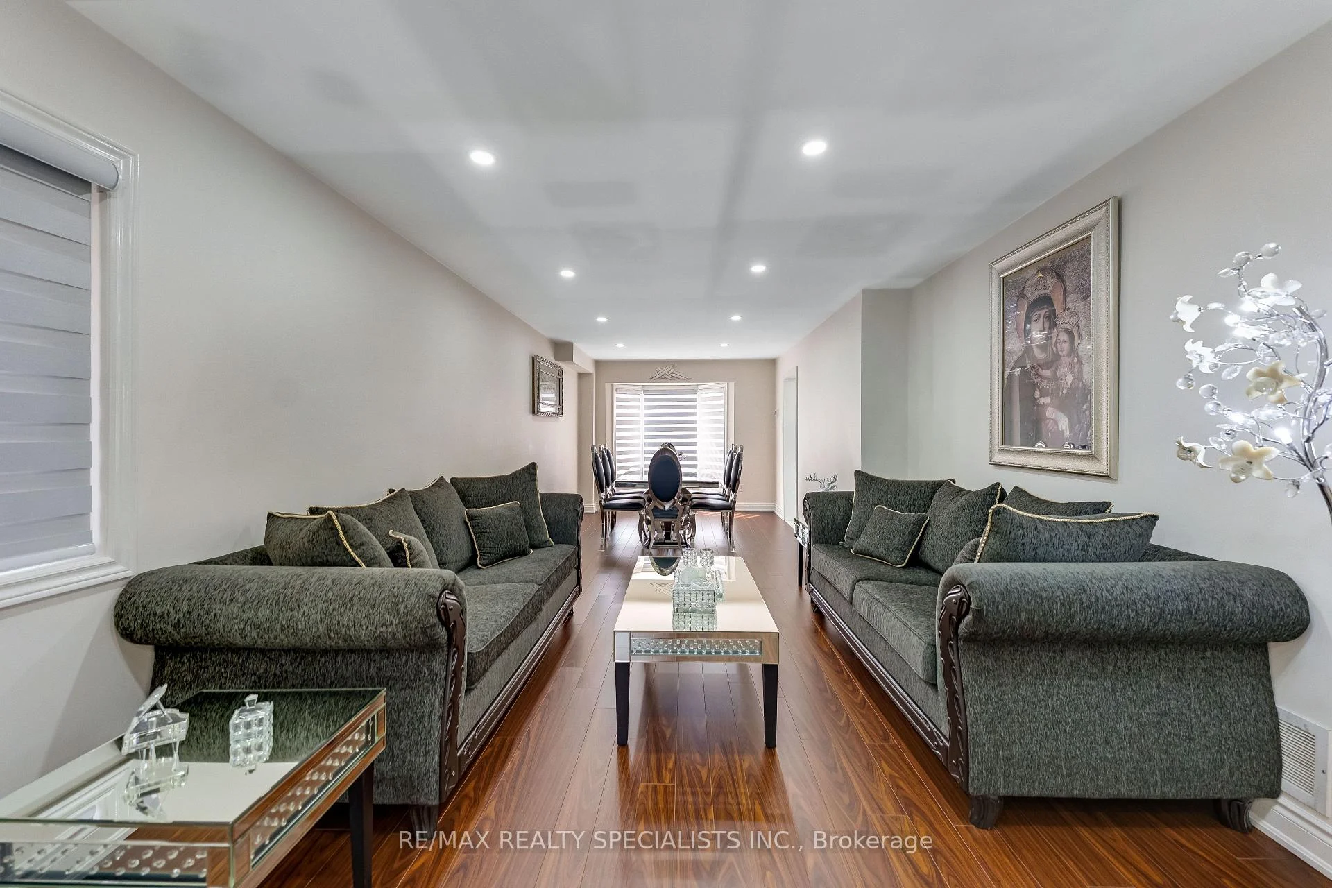 Photo 5 of 63 Blue Spruce Street, Brampton, Sandringham-Wellington — HOMEH