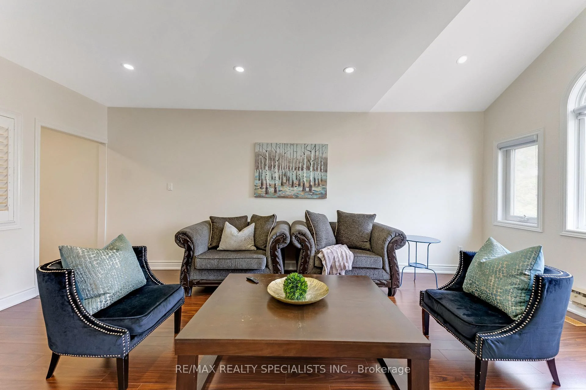 Photo 16 of 63 Blue Spruce Street, Brampton, Sandringham-Wellington — HOMEH