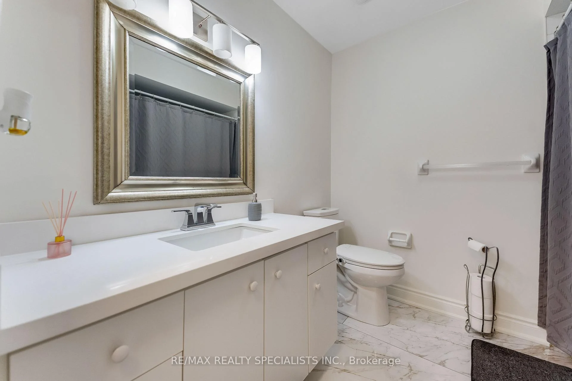 Photo 19 of 63 Blue Spruce Street, Brampton, Sandringham-Wellington — HOMEH