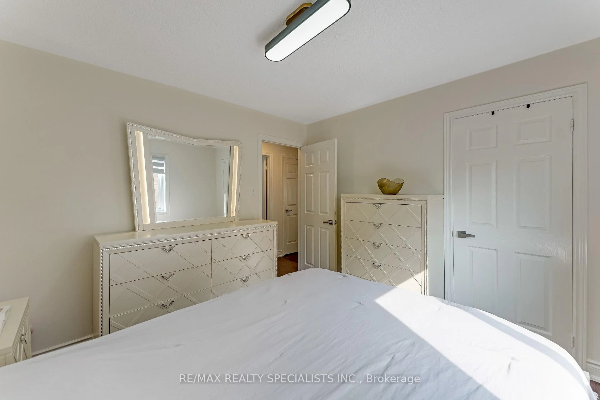 Photo 23 of 63 Blue Spruce Street, Brampton, Sandringham-Wellington — HOMEH