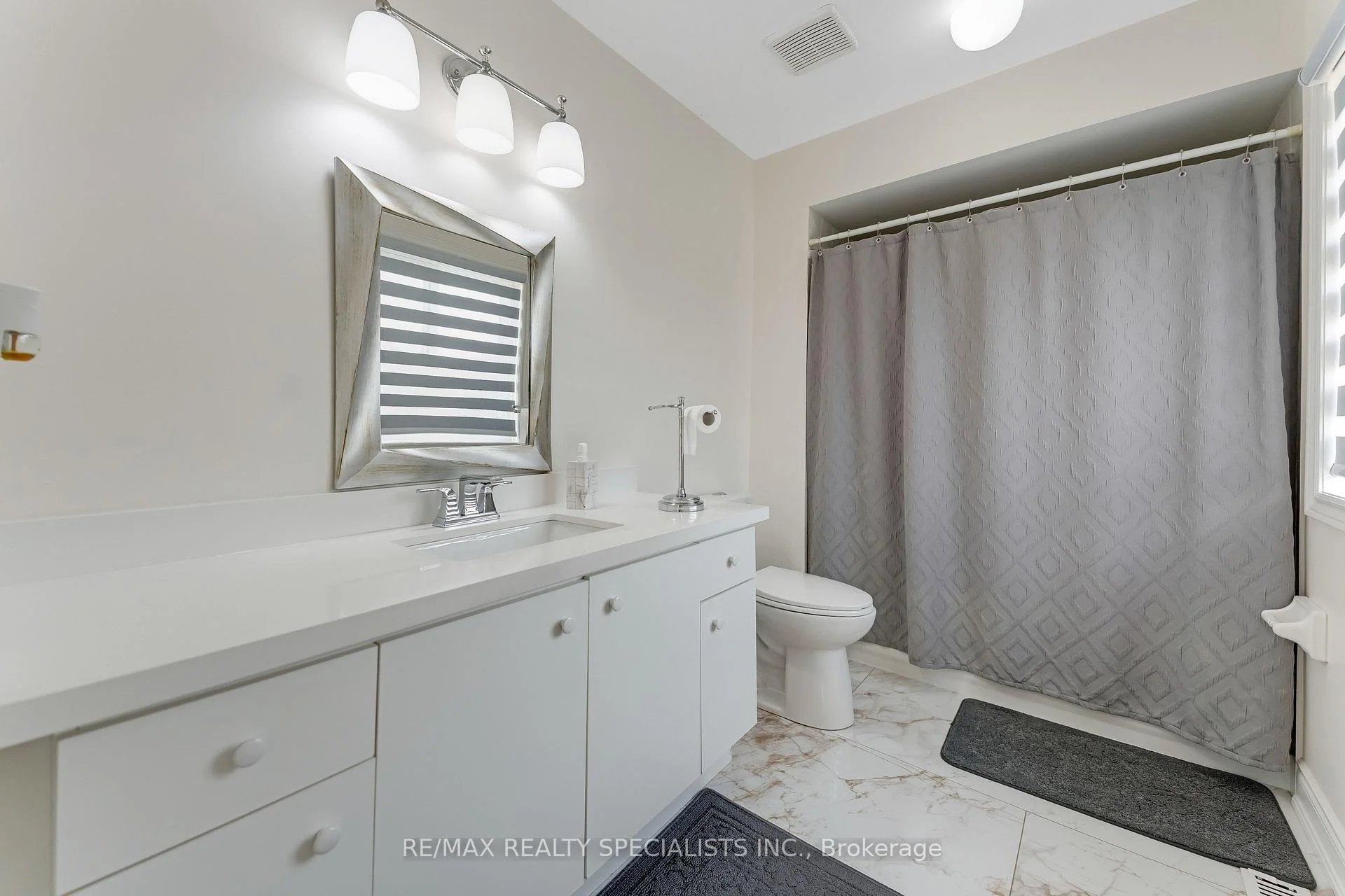 Photo 26 of 63 Blue Spruce Street, Brampton, Sandringham-Wellington — HOMEH