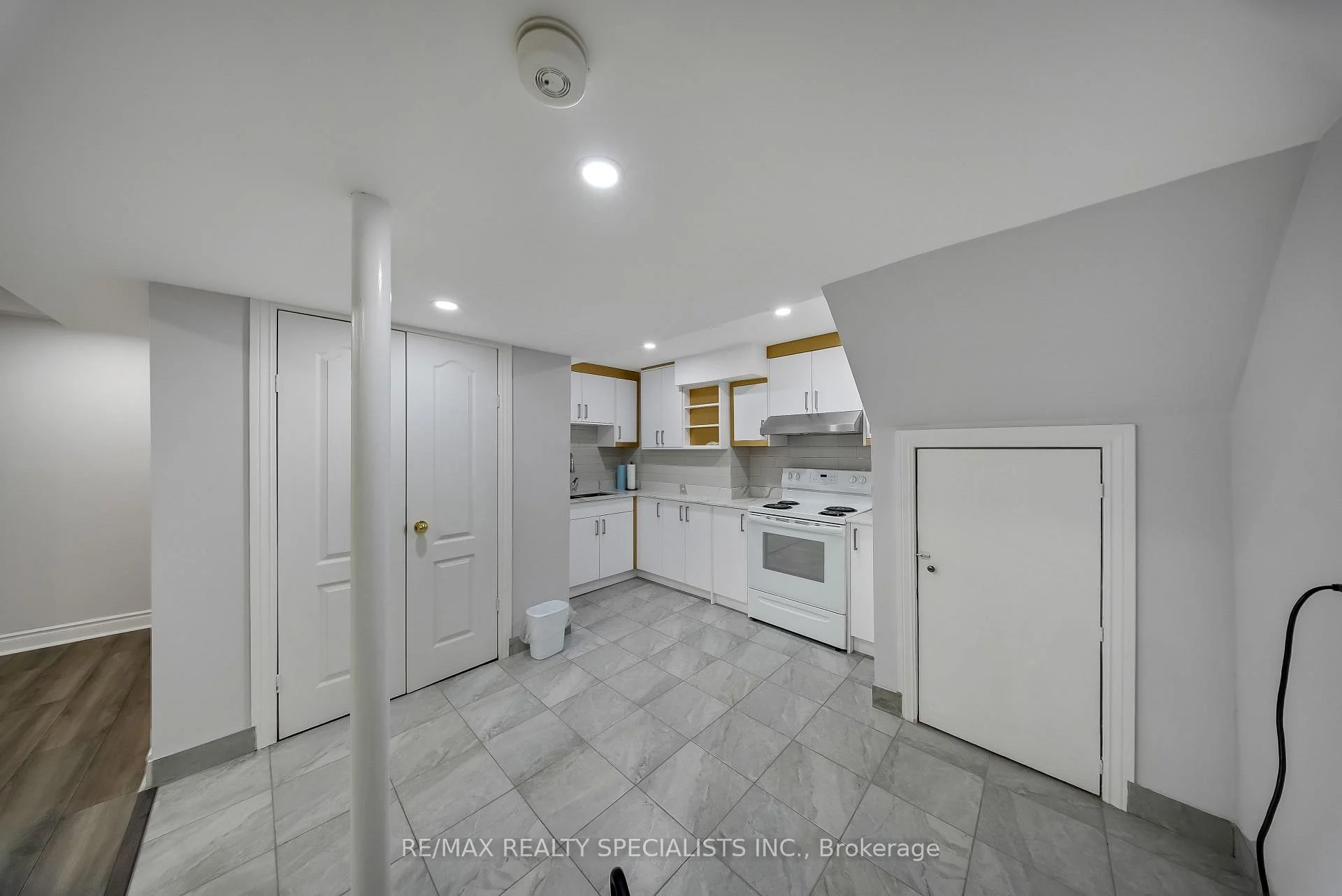 Photo 31 of 63 Blue Spruce Street, Brampton, Sandringham-Wellington — HOMEH