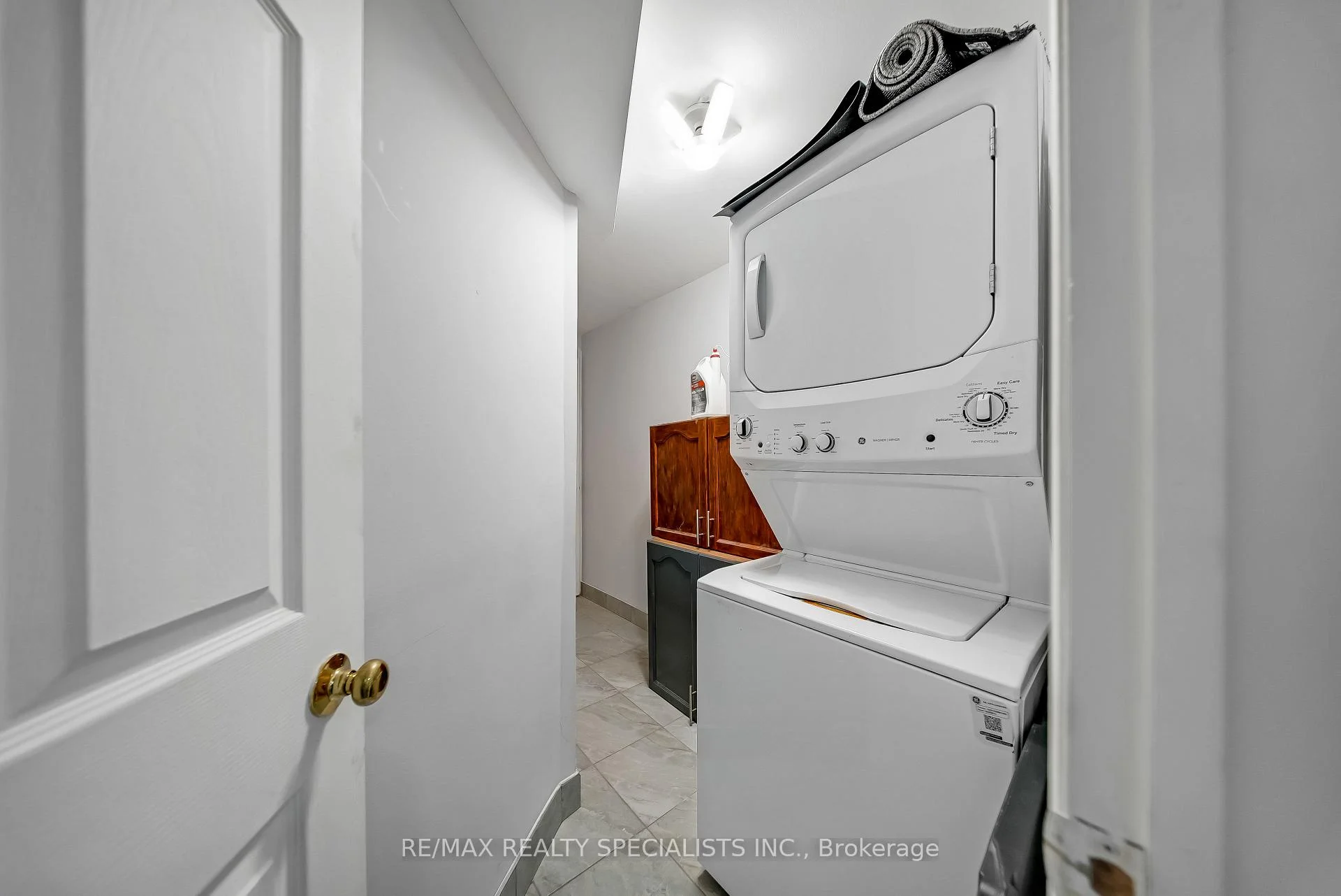 Photo 33 of 63 Blue Spruce Street, Brampton, Sandringham-Wellington — HOMEH