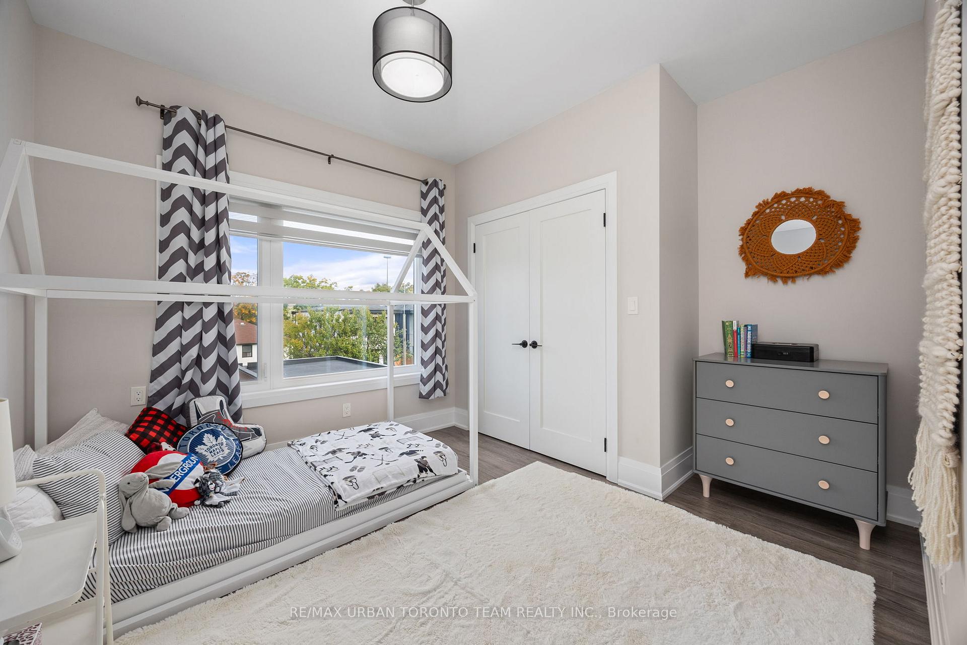 Photo 18 of 58 Manitoba Street, Etobicoke, Mimico — HOMEH