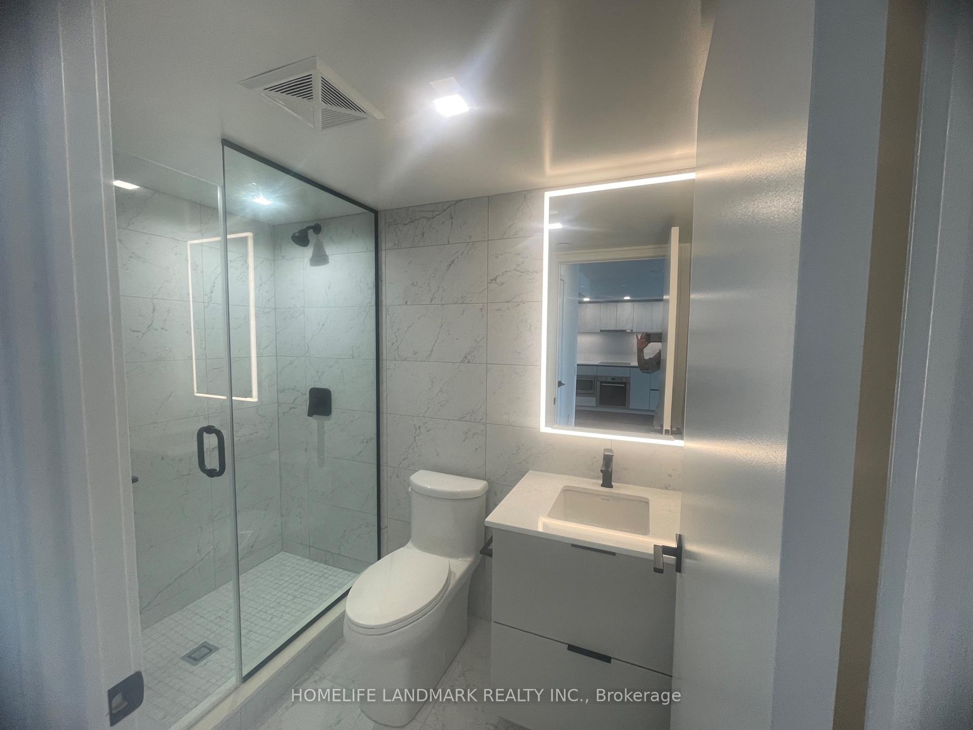 Photo 3 of Unit 2008, 609 Sherbourne Street, Toronto, North St. James Town — HOMEH
