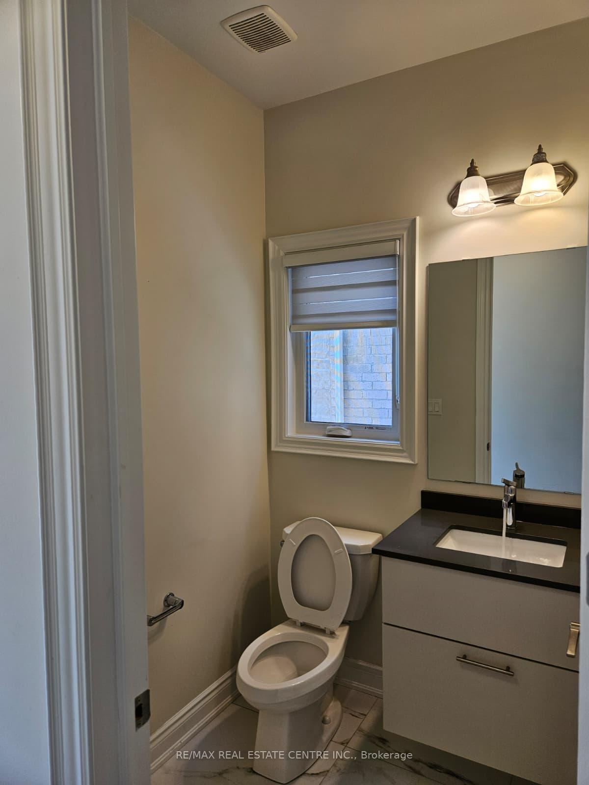 Photo 6 of 18 Gladmary Drive, Brampton, Bram West — HOMEH