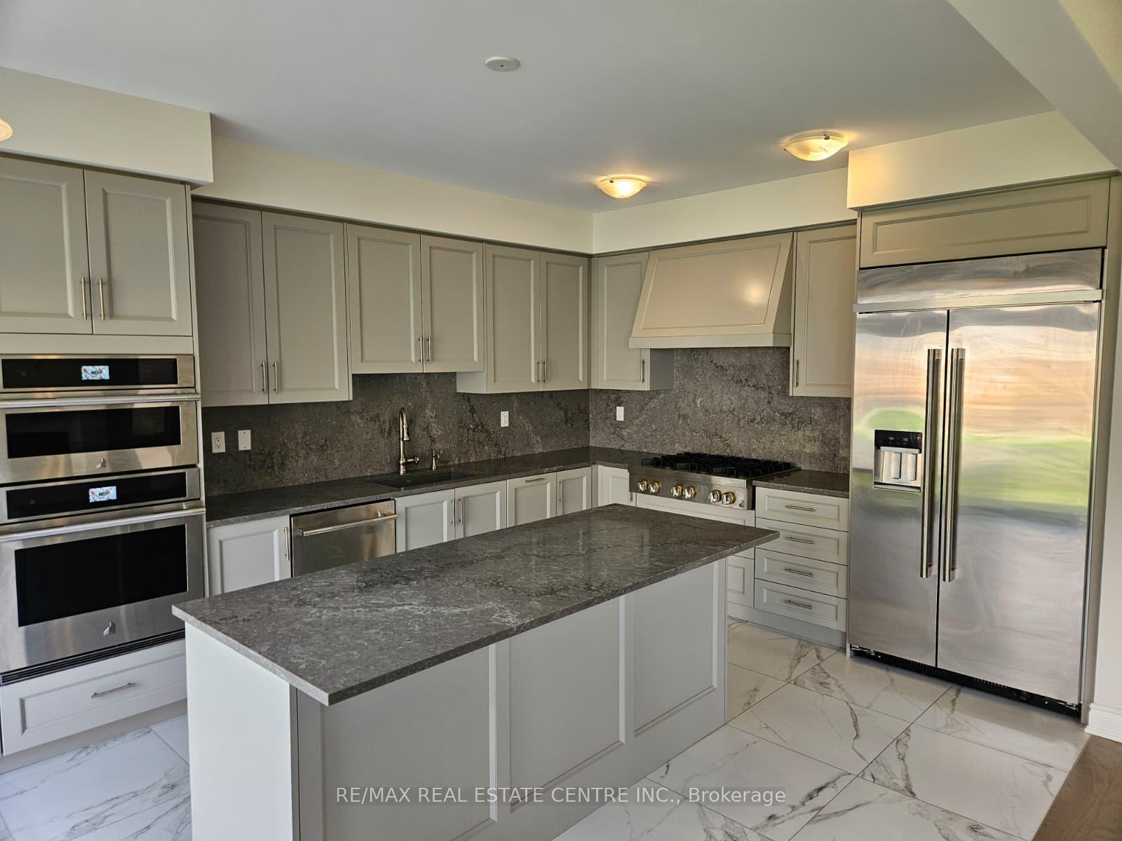 Photo 12 of 18 Gladmary Drive, Brampton, Bram West — HOMEH