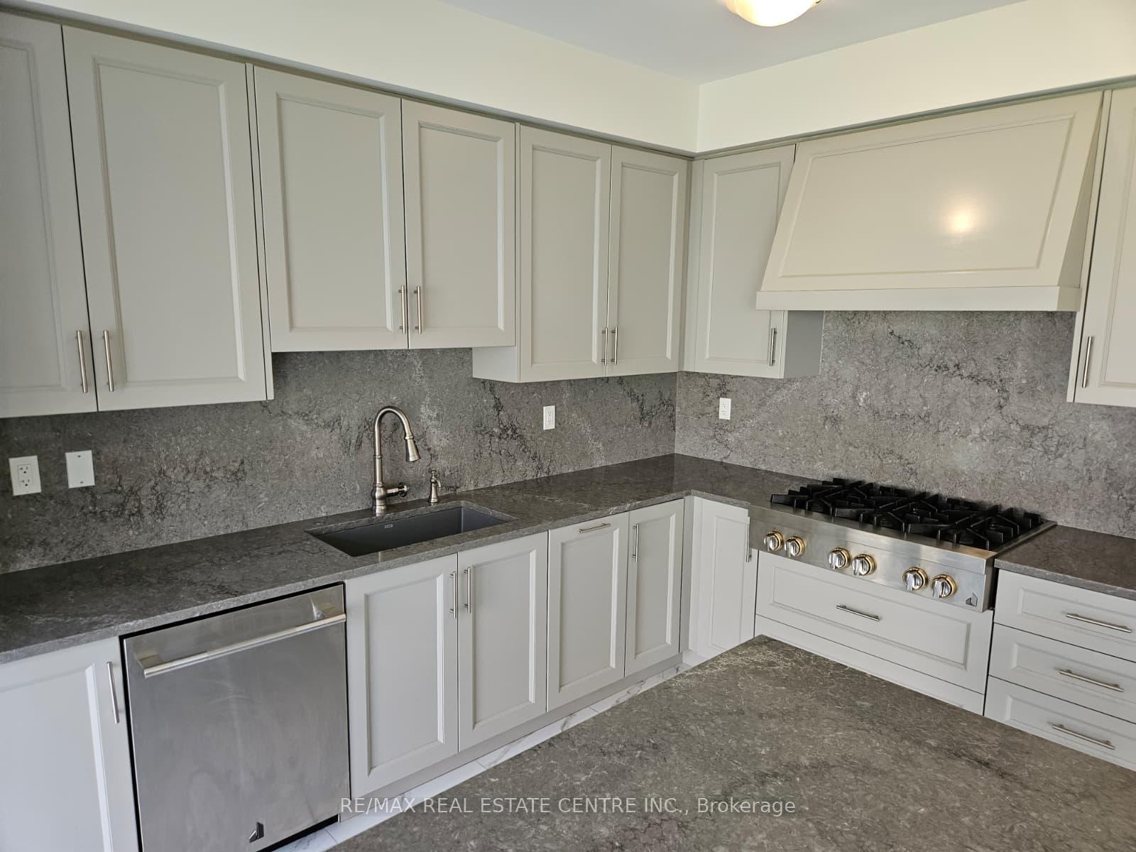Photo 18 of 18 Gladmary Drive, Brampton, Bram West — HOMEH